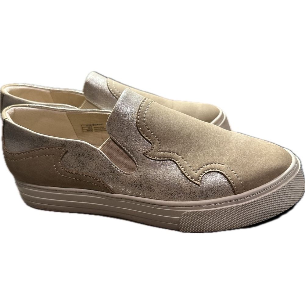 Ariat Unbridled Gigi Beige & Silver Slip On Platform Shoe Women Size 8.5 EU 39